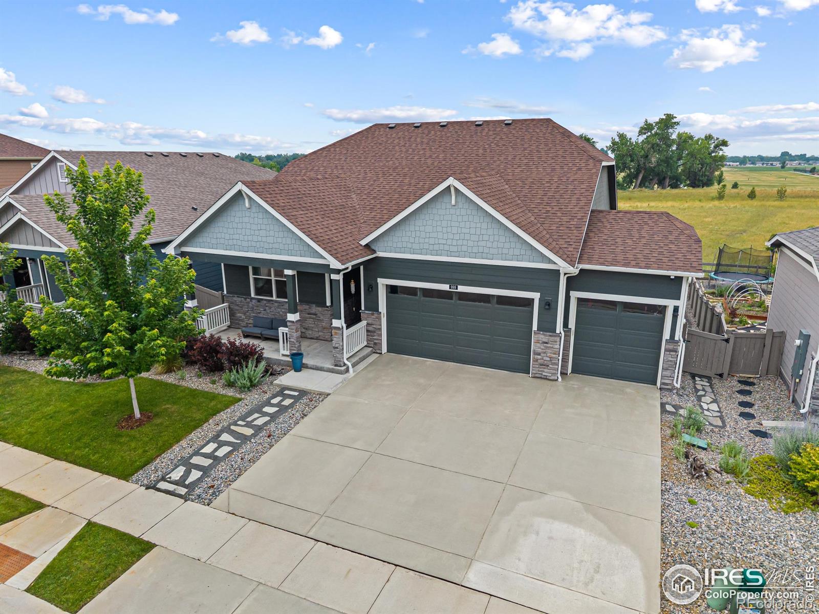 MLS Image #3 for 999  longs peak avenue,berthoud, Colorado