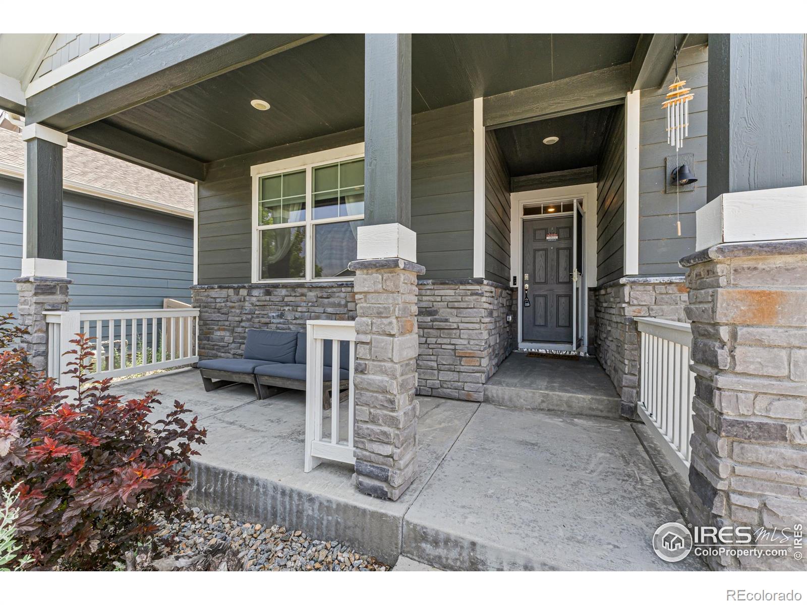 MLS Image #4 for 999  longs peak avenue,berthoud, Colorado