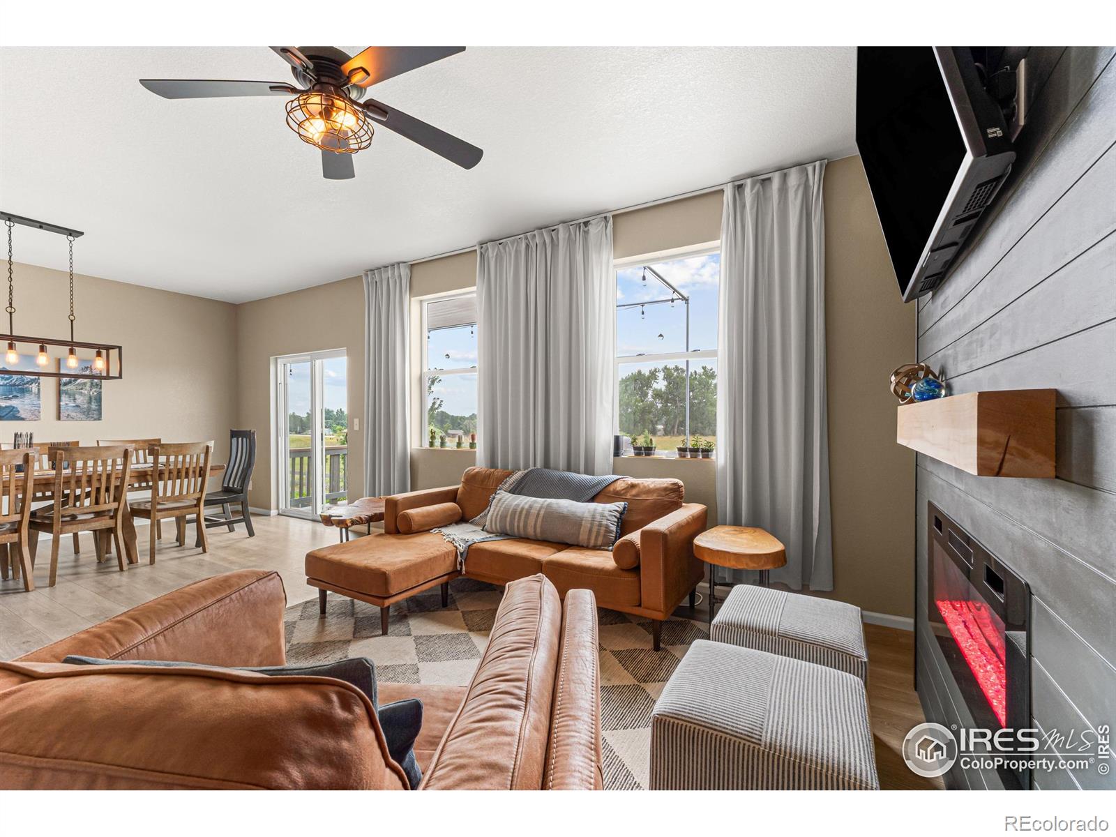 MLS Image #6 for 999  longs peak avenue,berthoud, Colorado