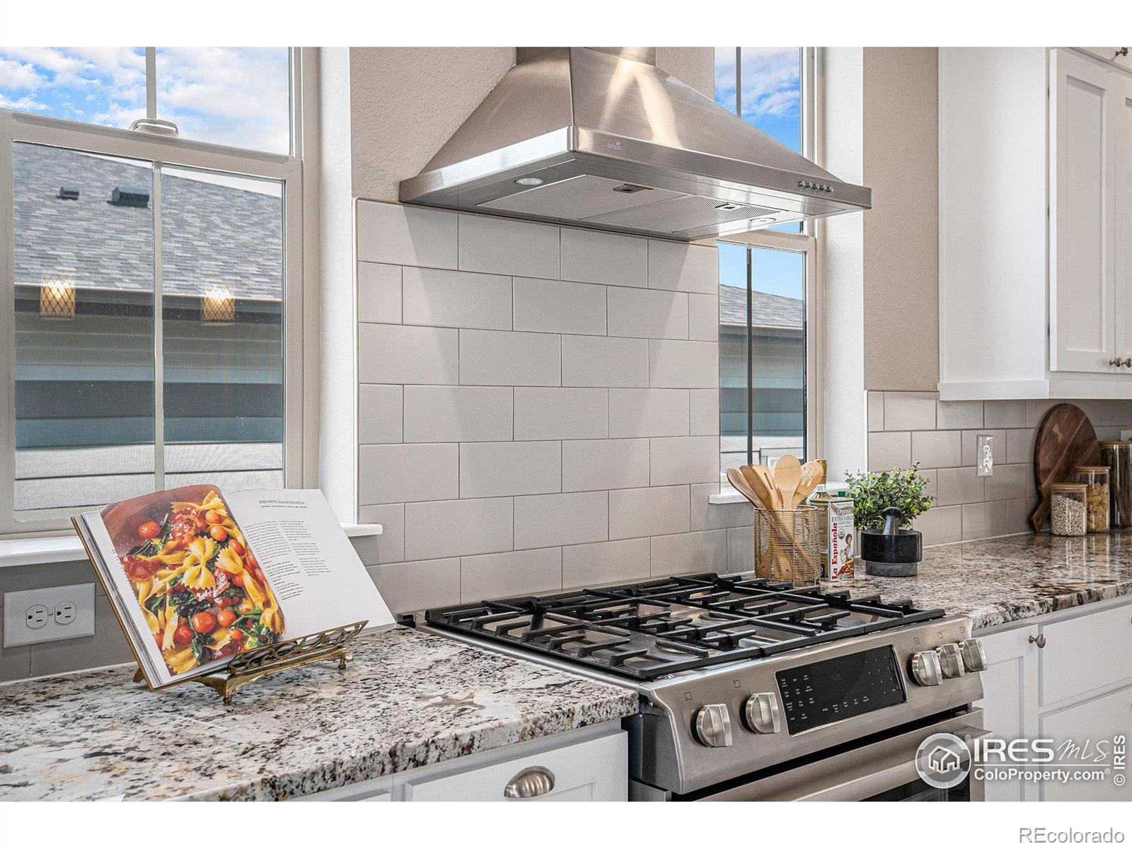MLS Image #13 for 4565  colorado river drive,firestone, Colorado