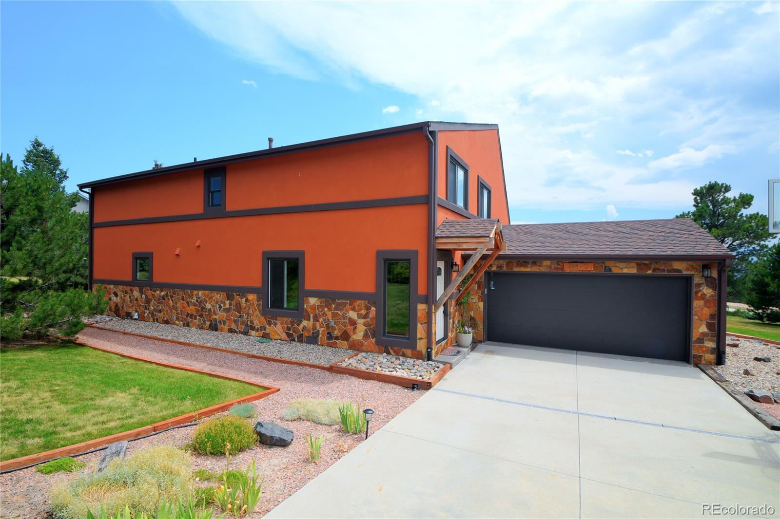 MLS Image #2 for 18470  academy circle,monument, Colorado