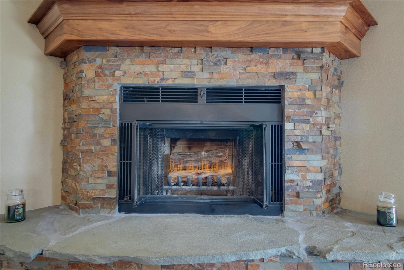 MLS Image #7 for 18470  academy circle,monument, Colorado