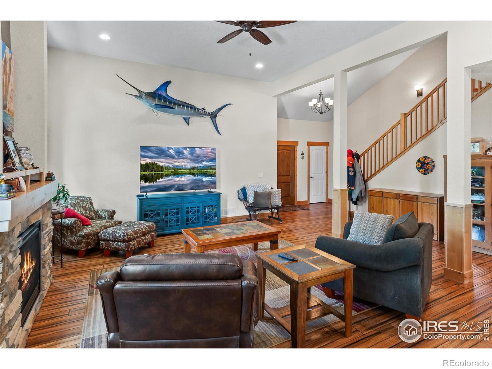 MLS Image #3 for 2862  ariel drive,loveland, Colorado