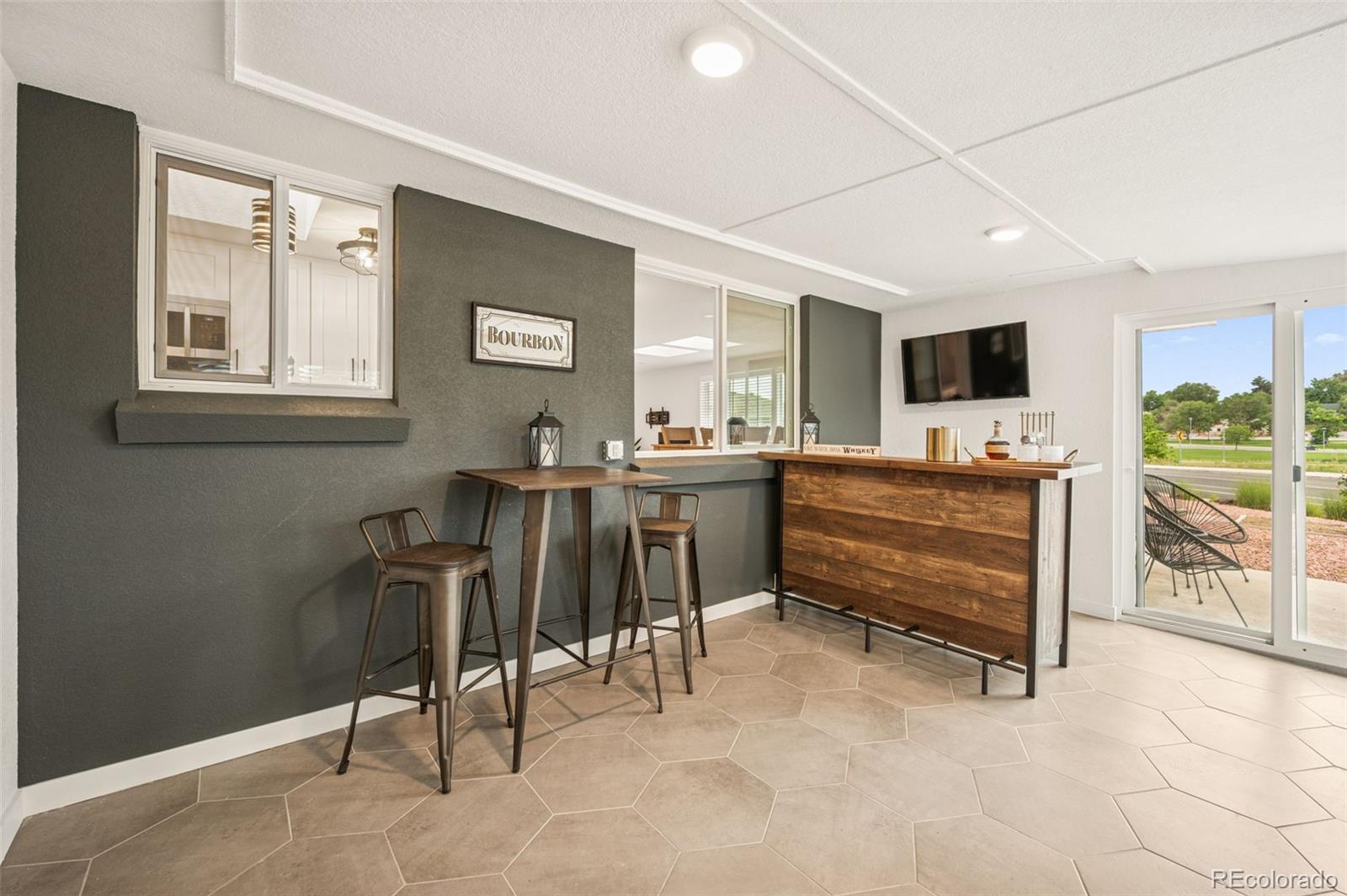 MLS Image #5 for 9055  brooks drive,arvada, Colorado