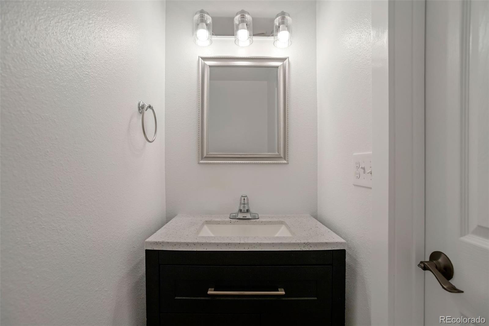 MLS Image #4 for 9613 w chatfield avenue,littleton, Colorado