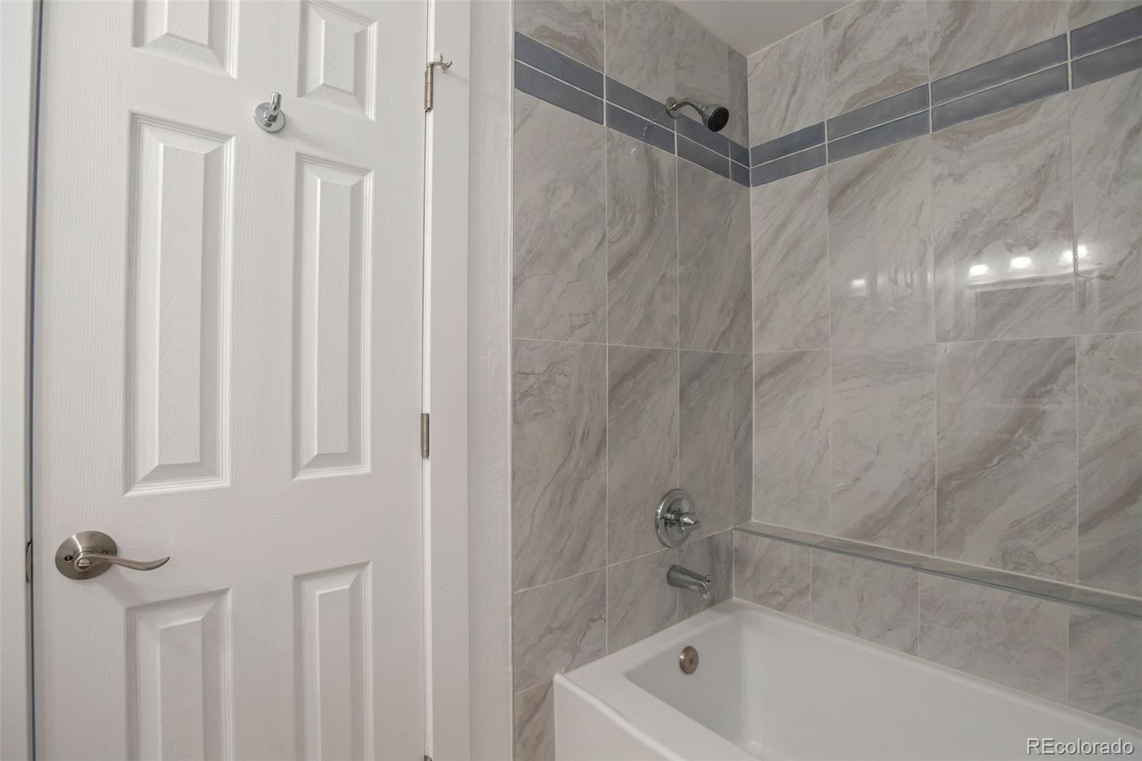 MLS Image #9 for 9613 w chatfield avenue,littleton, Colorado