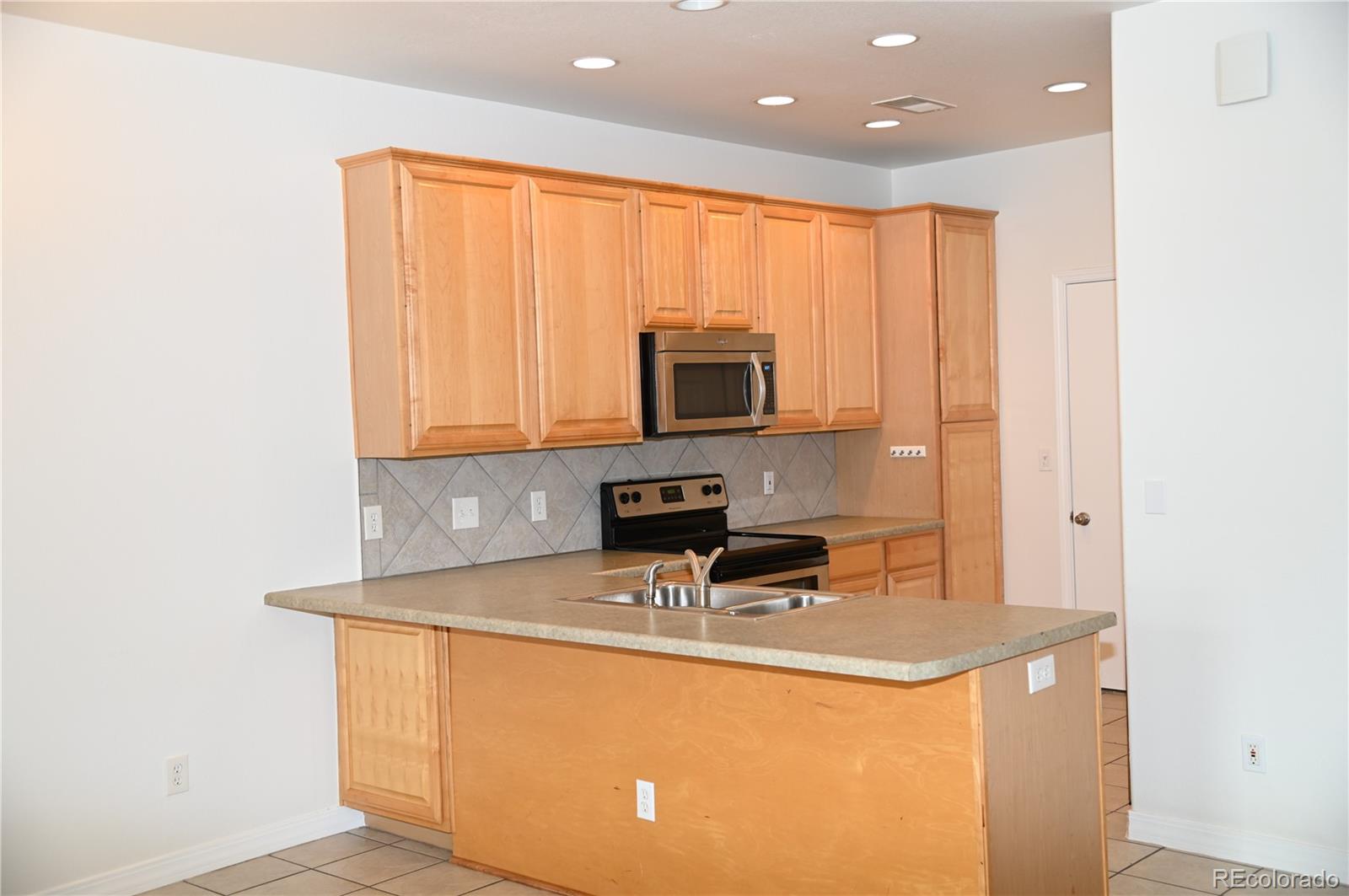 MLS Image #11 for 4217  prestige point,colorado springs, Colorado