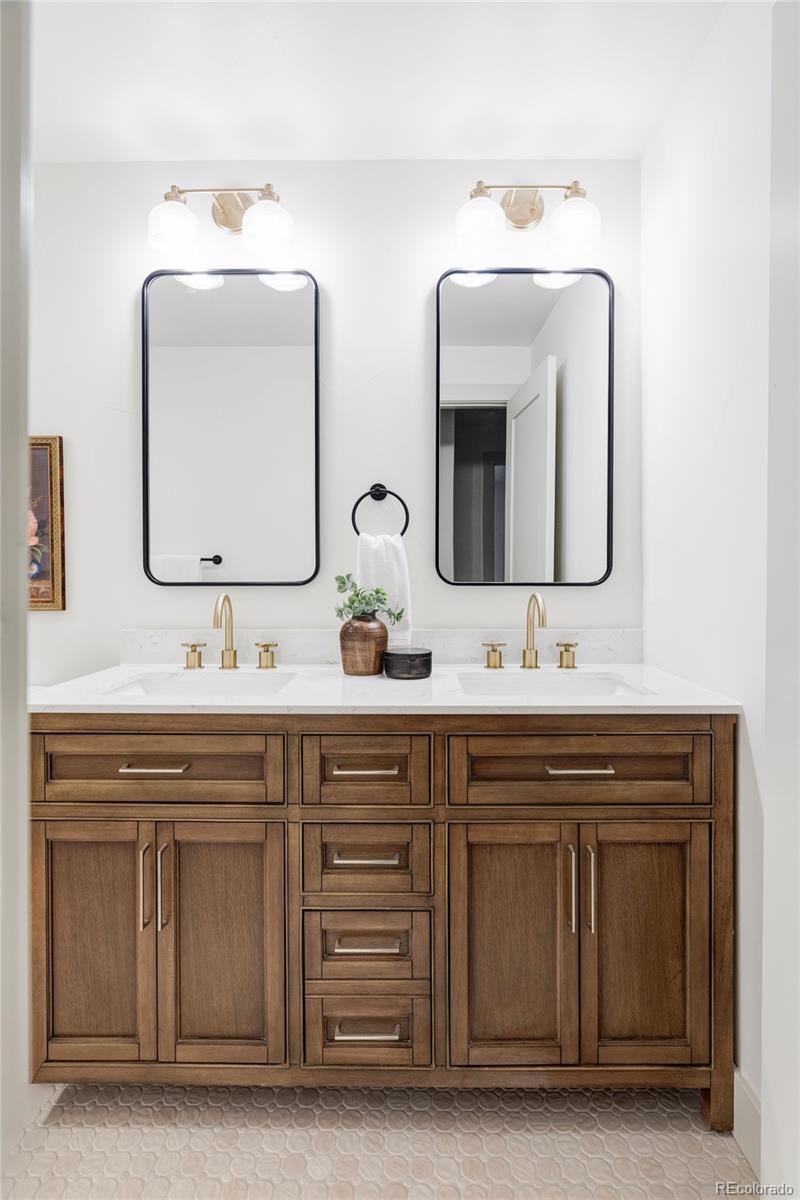 MLS Image #18 for 7863 s harrison circle,centennial, Colorado