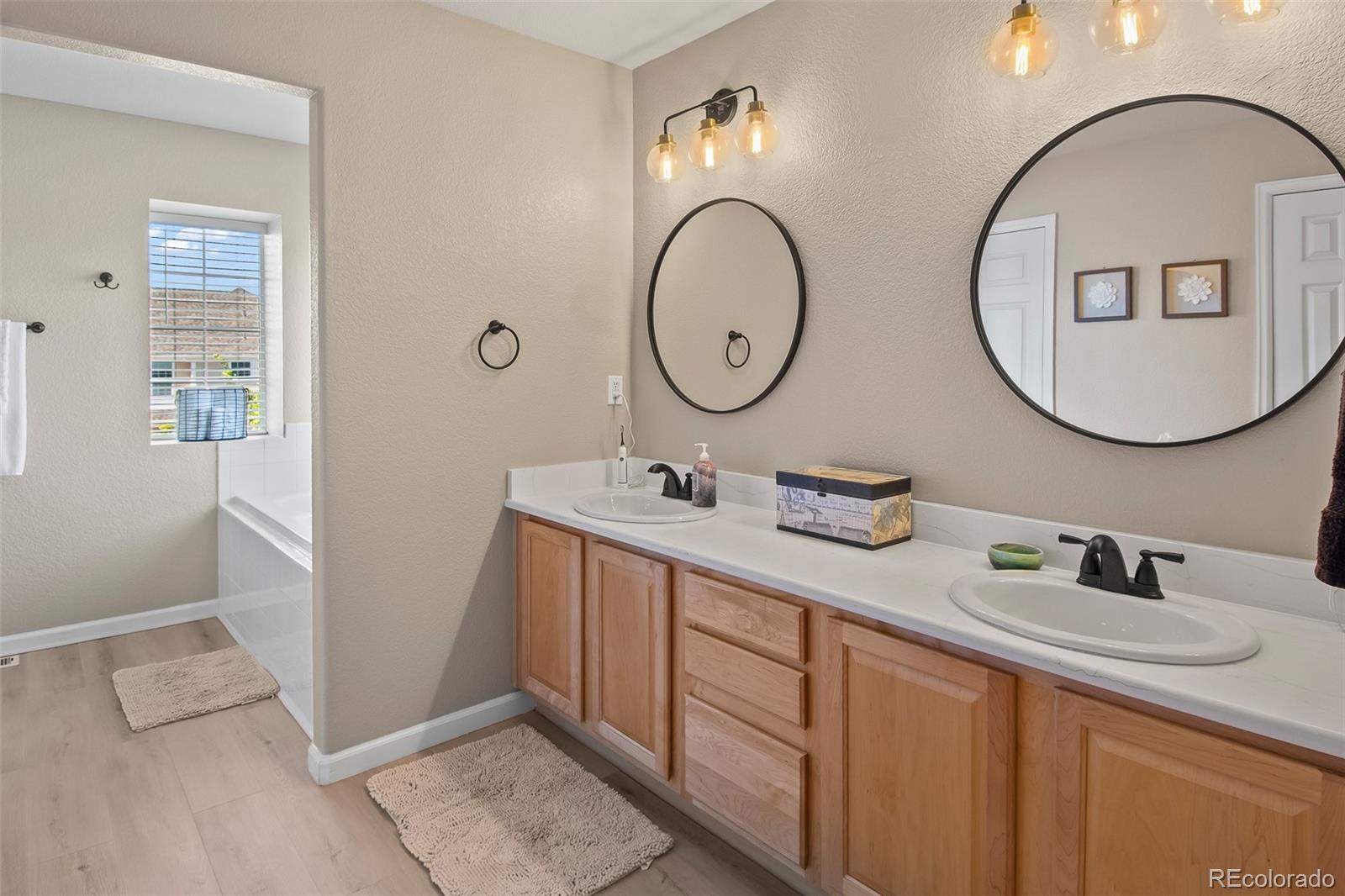 MLS Image #11 for 23570 e holly hills way,parker, Colorado
