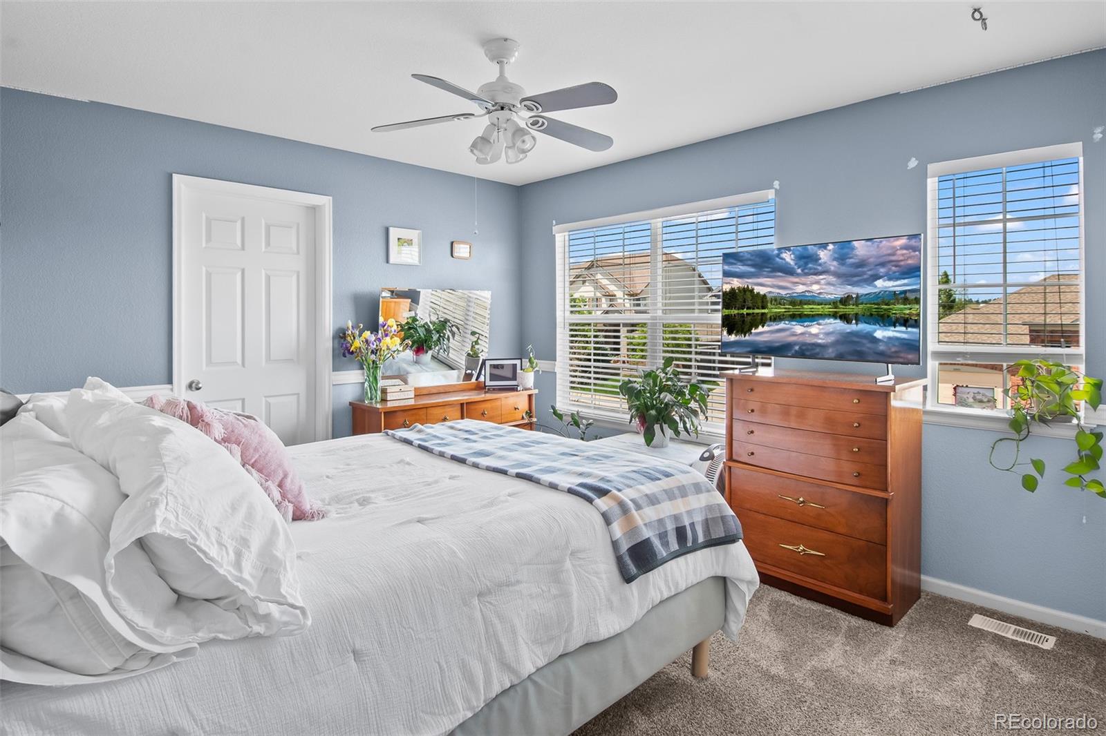 MLS Image #13 for 23570 e holly hills way,parker, Colorado