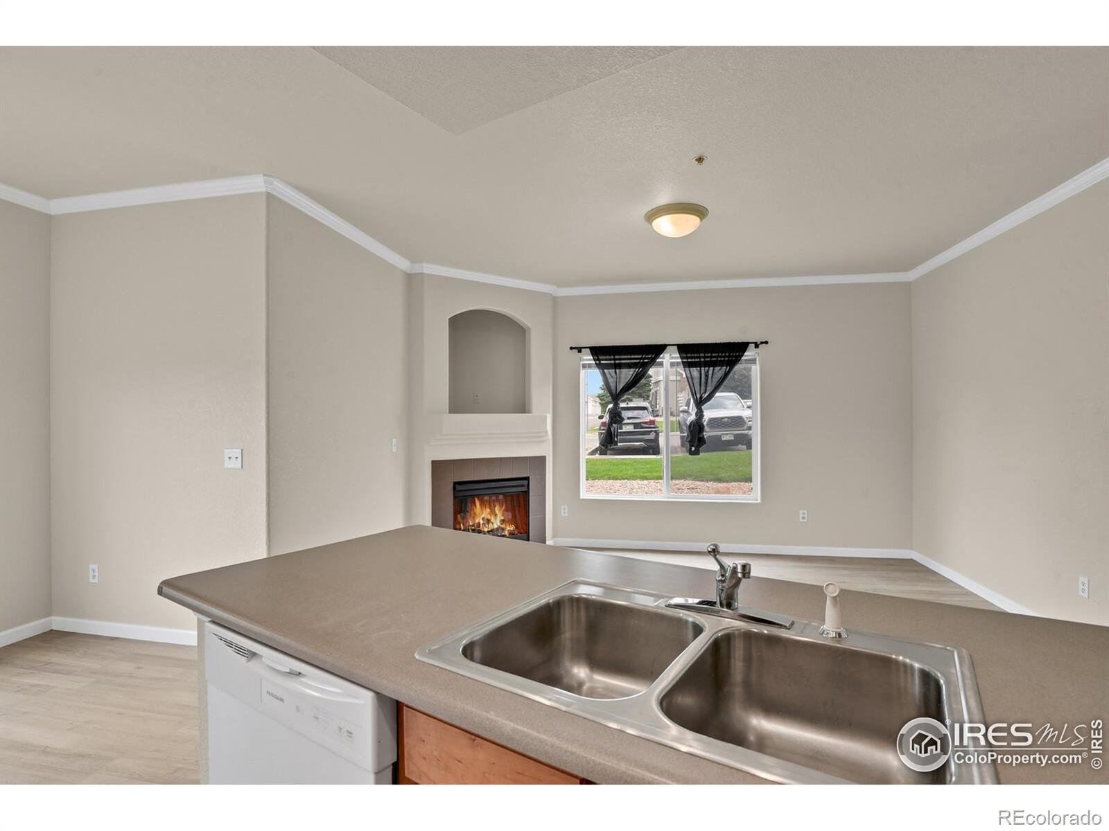 MLS Image #11 for 1801 s dunkirk street,aurora, Colorado
