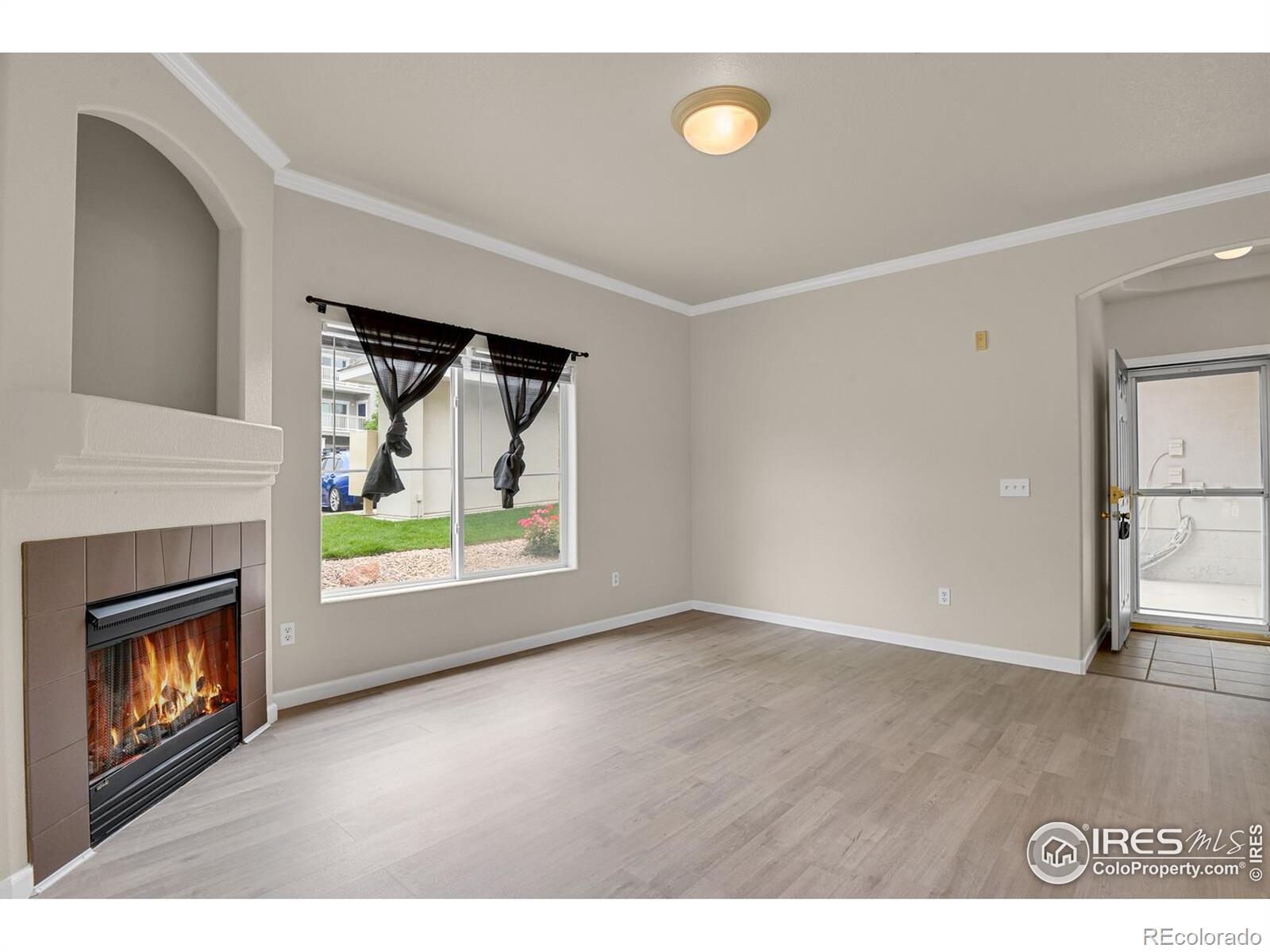 MLS Image #4 for 1801 s dunkirk street,aurora, Colorado