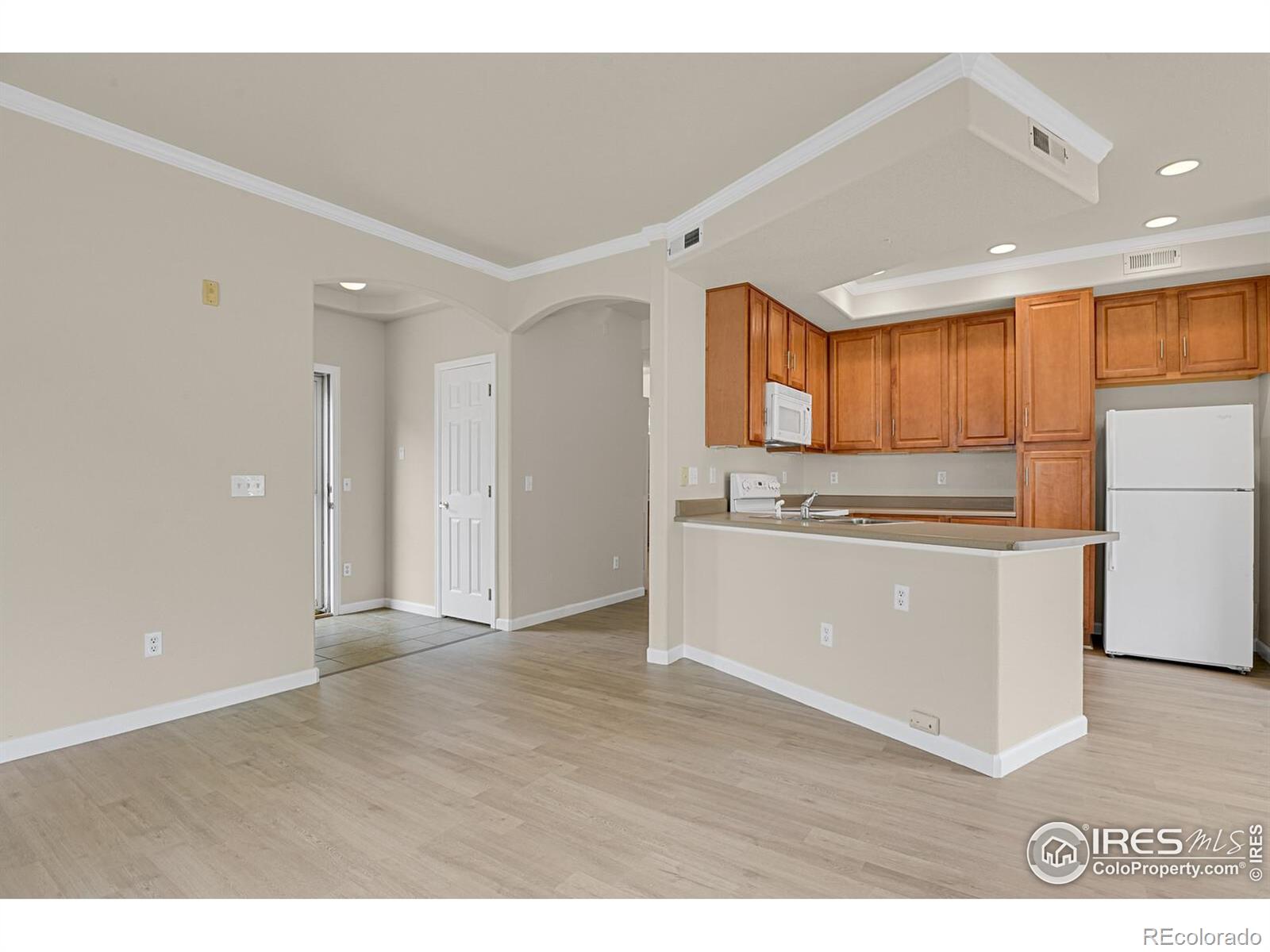 MLS Image #6 for 1801 s dunkirk street,aurora, Colorado