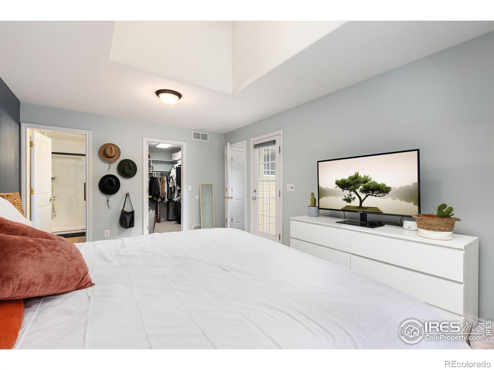 MLS Image #11 for 818 s terry street,longmont, Colorado