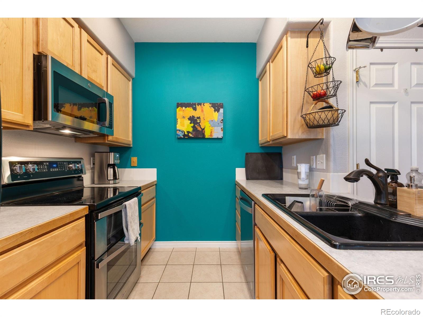 MLS Image #7 for 818 s terry street,longmont, Colorado