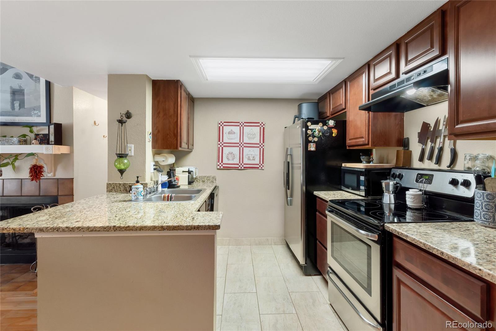 MLS Image #8 for 8321 s upham way,littleton, Colorado