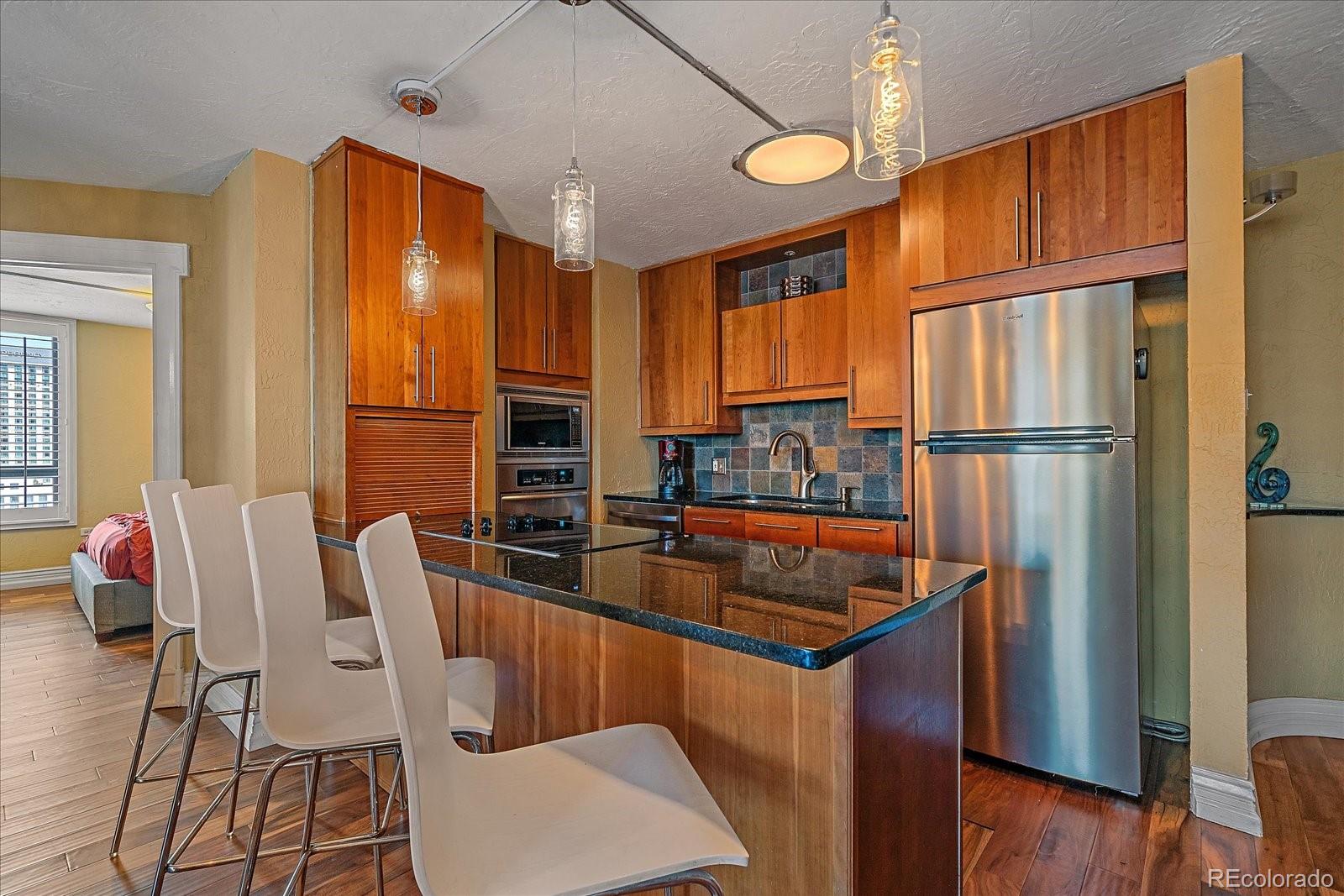 MLS Image #11 for 1020  15th street,denver, Colorado