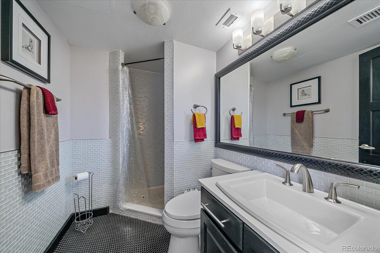 MLS Image #15 for 1020  15th street,denver, Colorado
