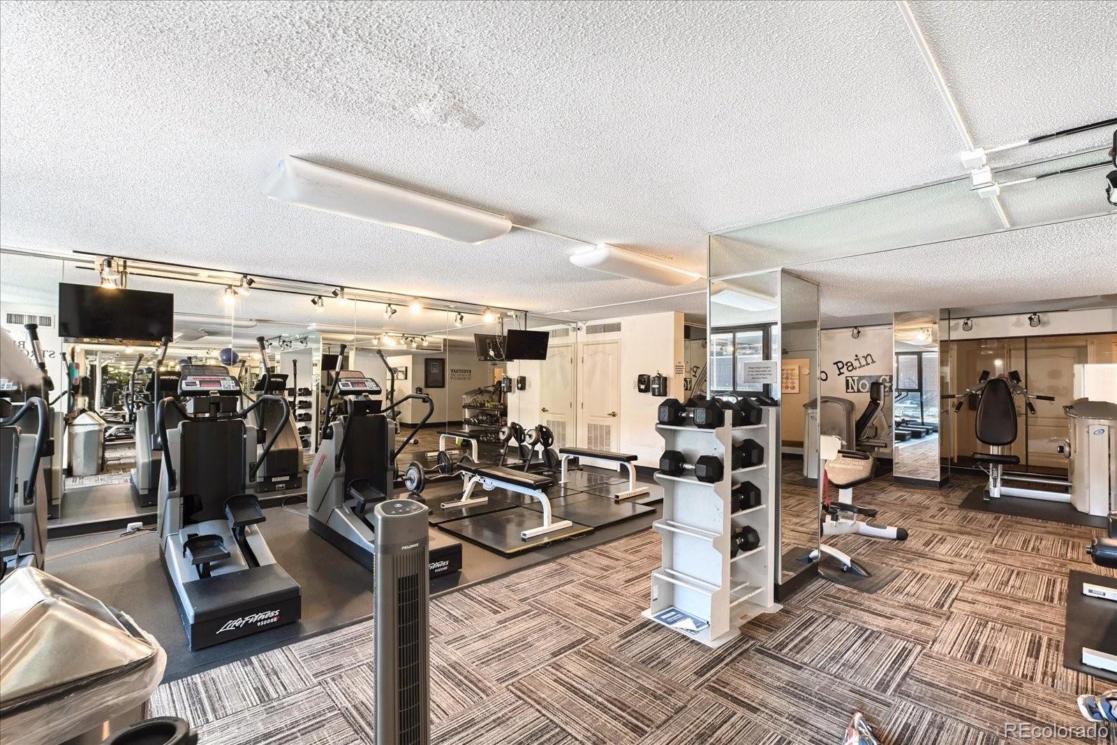 MLS Image #31 for 1020  15th street,denver, Colorado