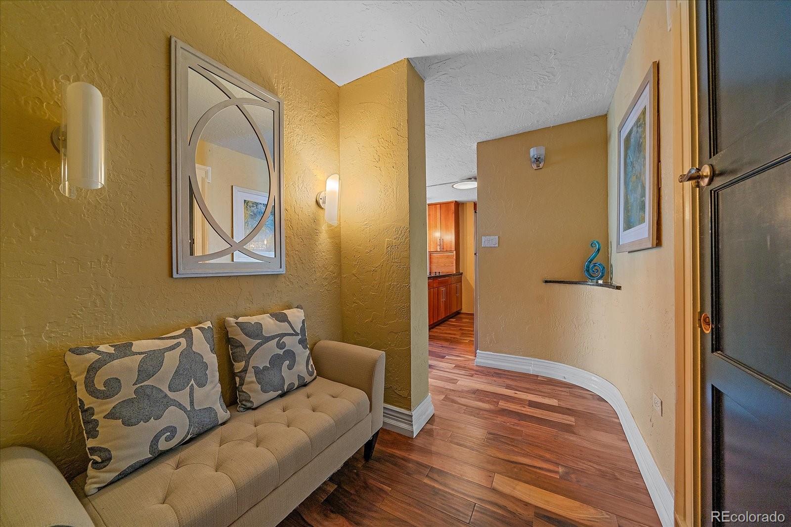 MLS Image #4 for 1020  15th street,denver, Colorado