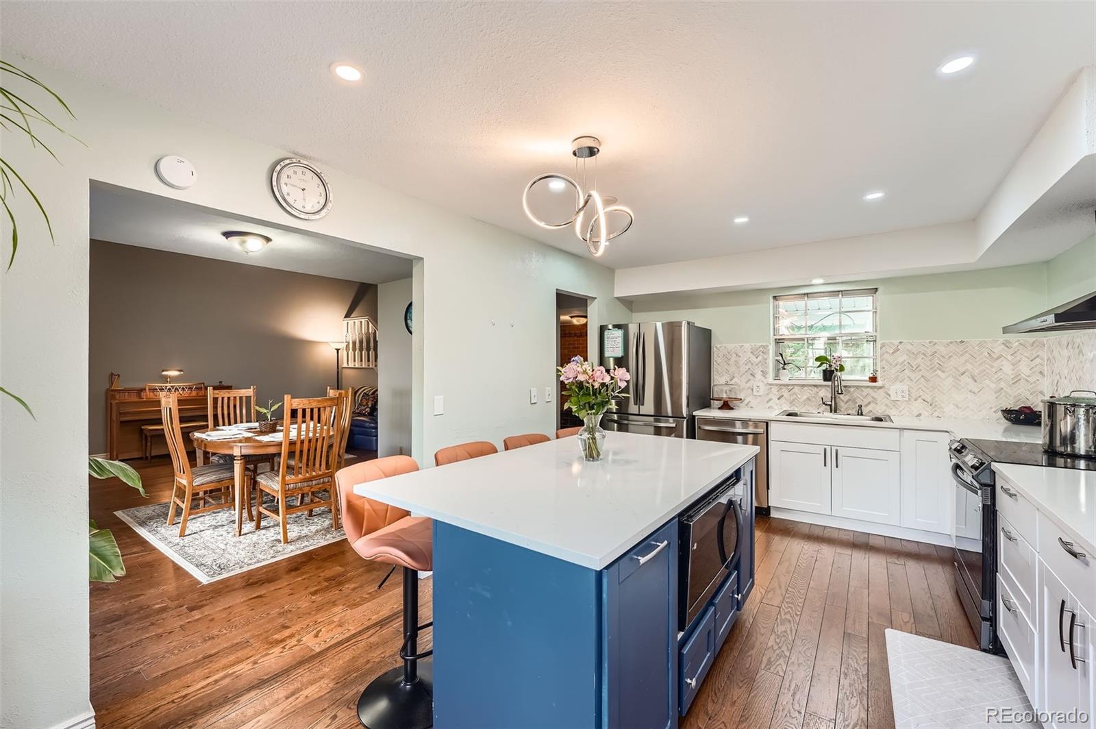 MLS Image #8 for 2558 s vaughn way,aurora, Colorado