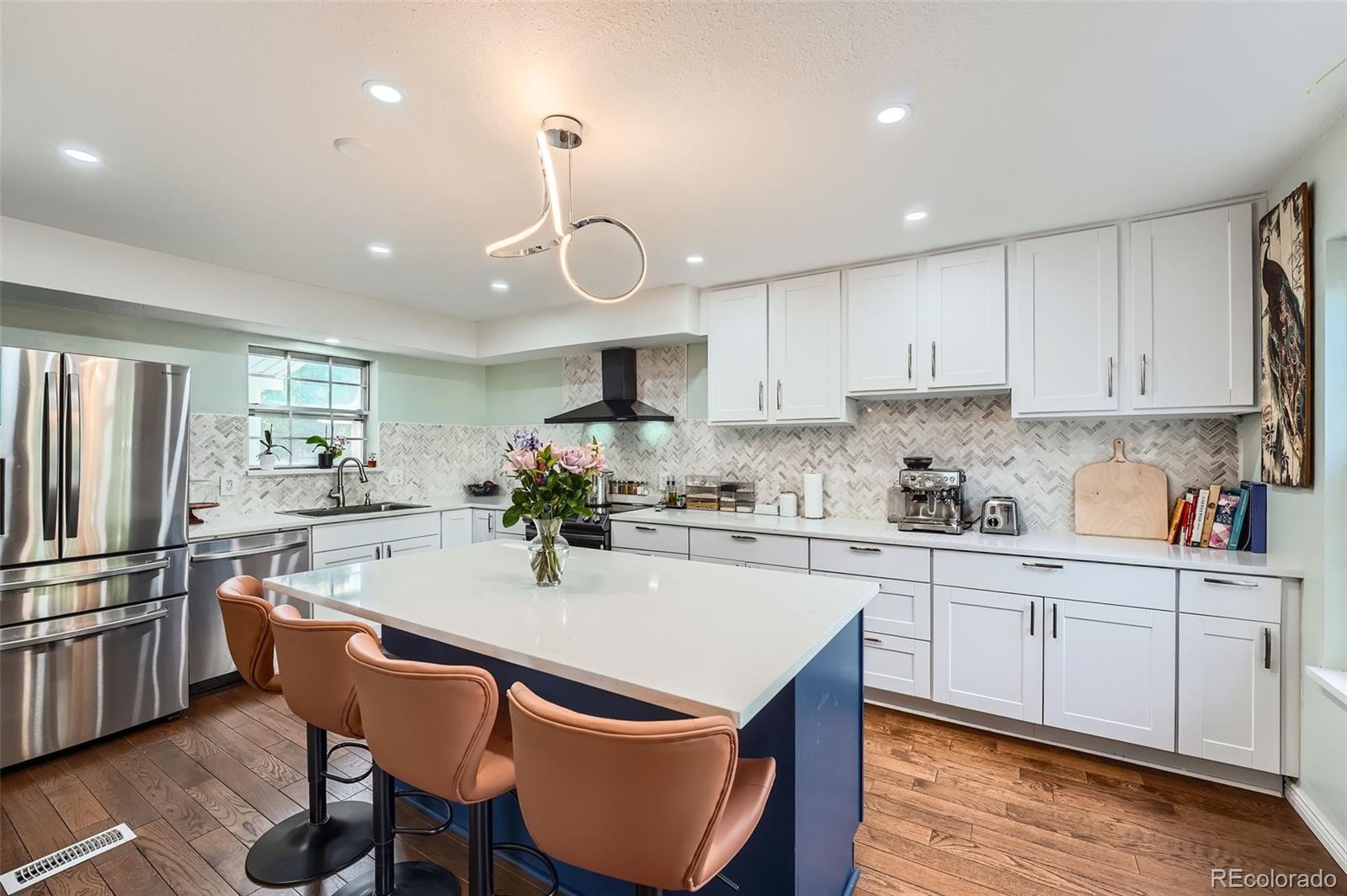MLS Image #9 for 2558 s vaughn way,aurora, Colorado