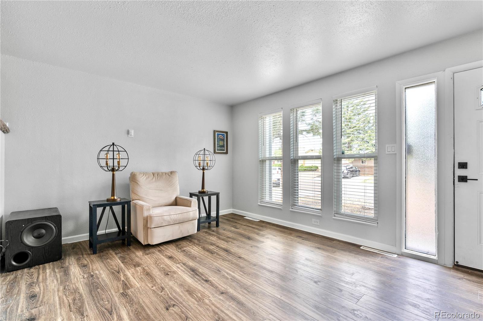 MLS Image #8 for 72  lansing street,aurora, Colorado