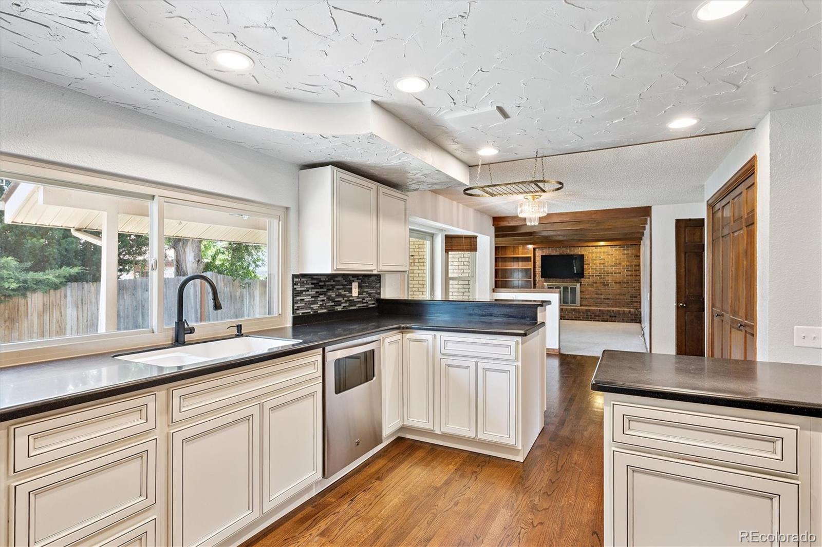 MLS Image #20 for 292 s salem court,aurora, Colorado