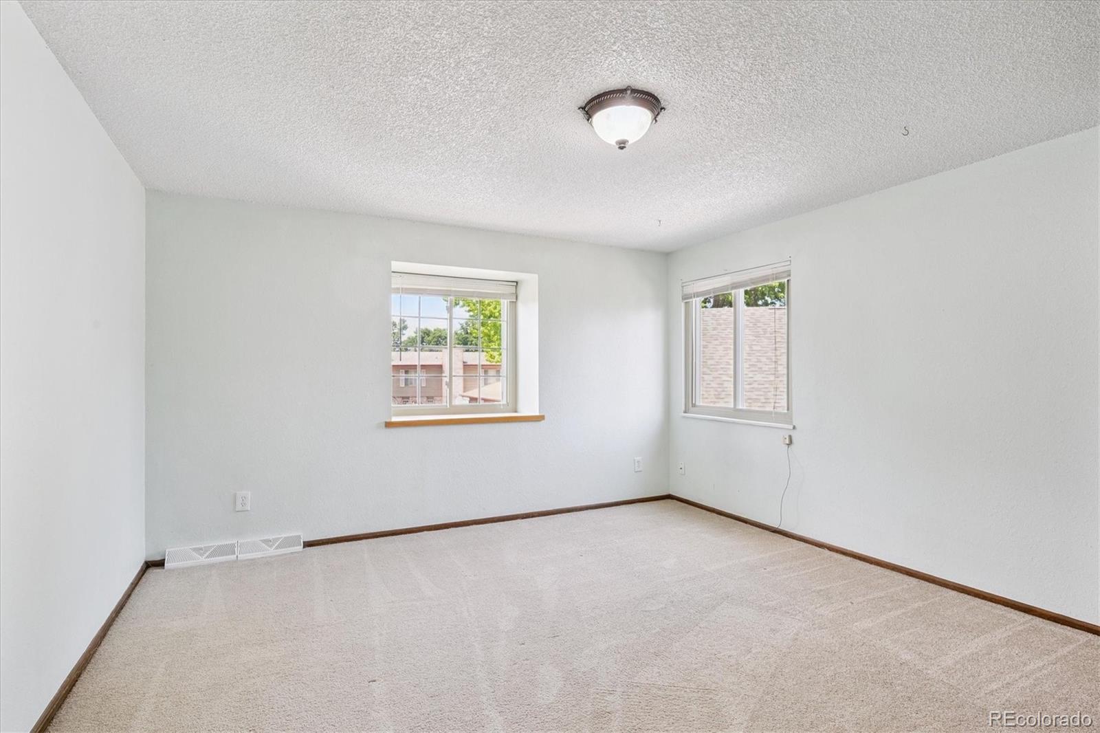 MLS Image #39 for 292 s salem court,aurora, Colorado