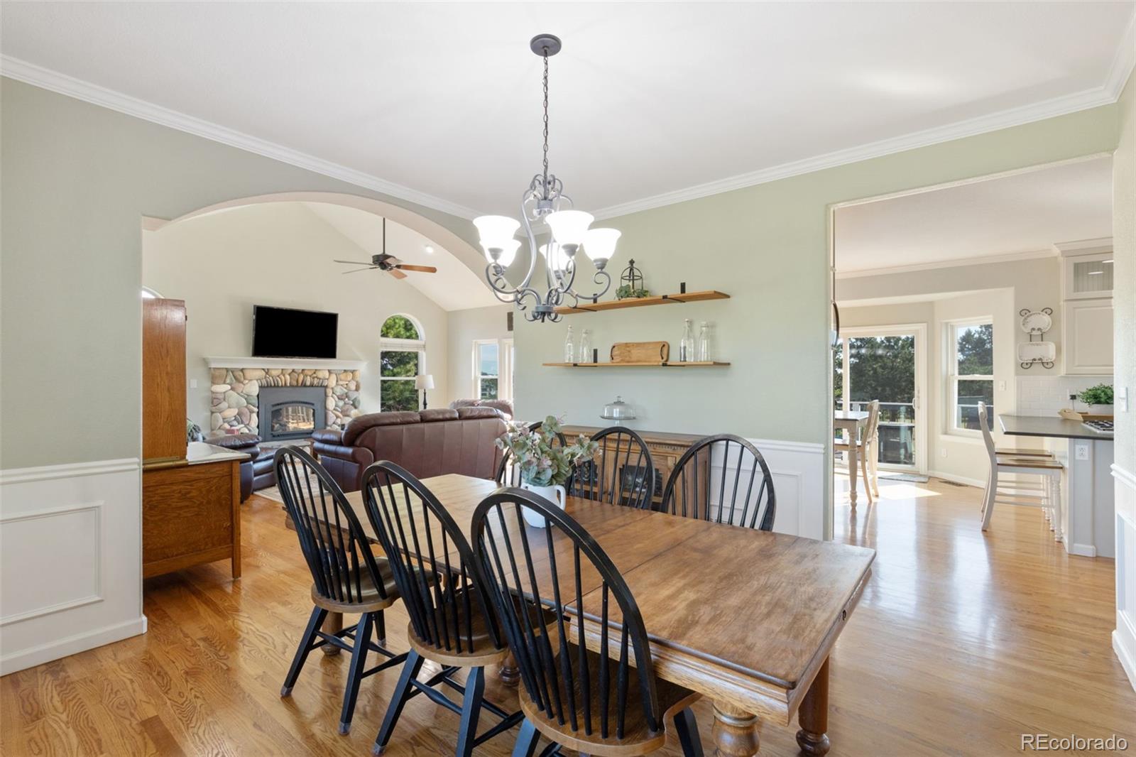 MLS Image #6 for 620 e kings deer point,monument, Colorado