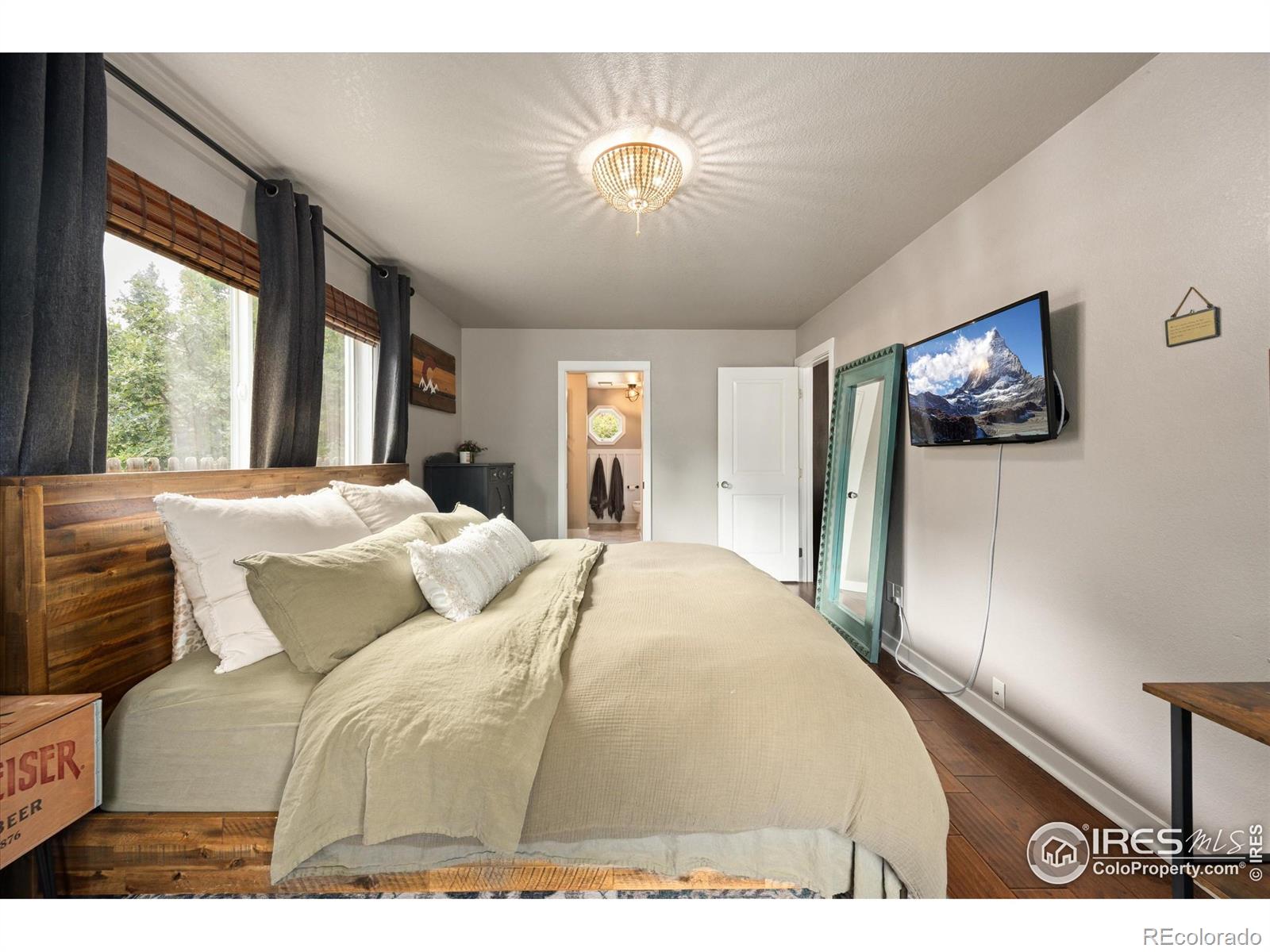 MLS Image #12 for 736  woodland way,fort collins, Colorado