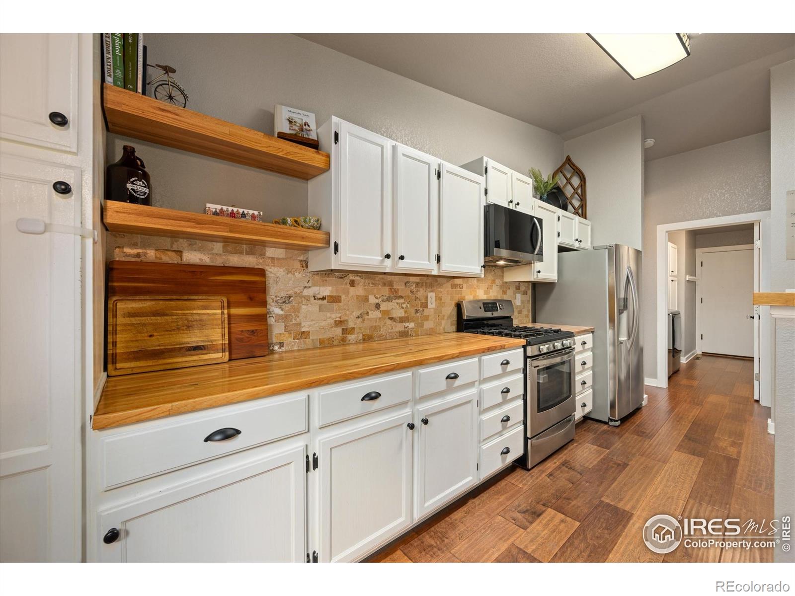 MLS Image #22 for 736  woodland way,fort collins, Colorado