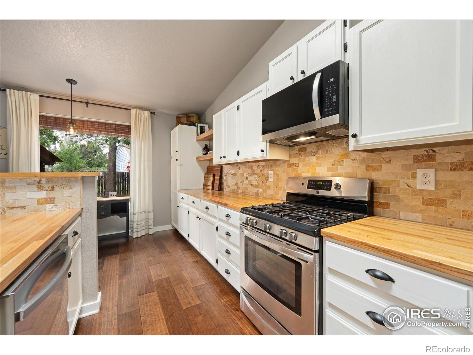 MLS Image #25 for 736  woodland way,fort collins, Colorado