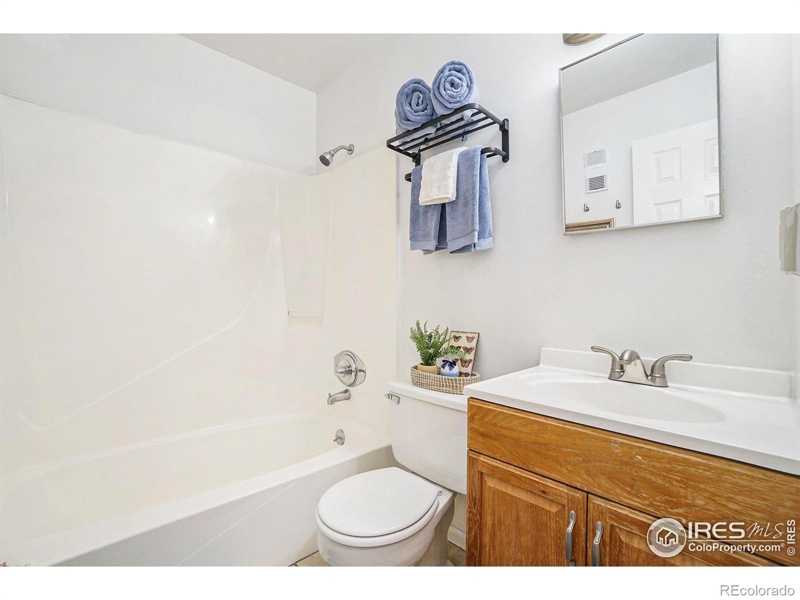 MLS Image #10 for 3005  ross drive,fort collins, Colorado