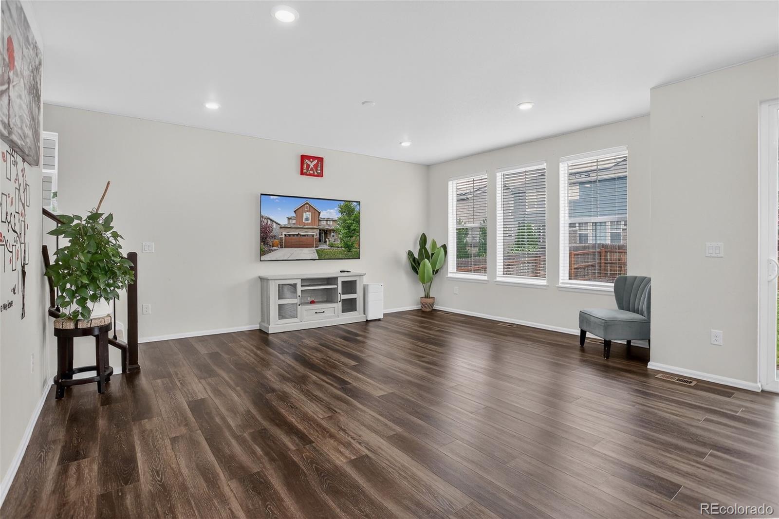 MLS Image #11 for 1003 s fultondale court,aurora, Colorado