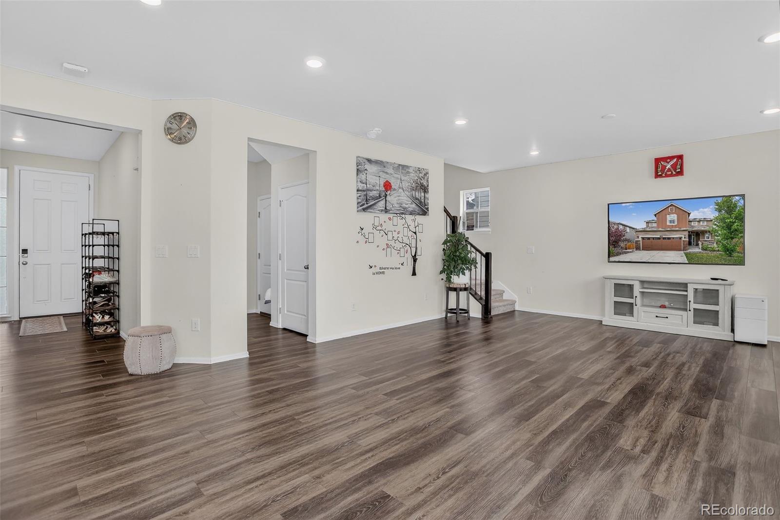 MLS Image #5 for 1003 s fultondale court,aurora, Colorado