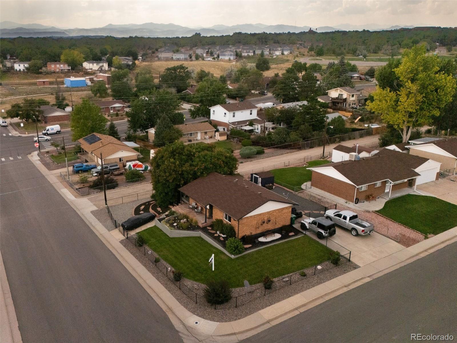 MLS Image #29 for 1081  elmwood lane,denver, Colorado