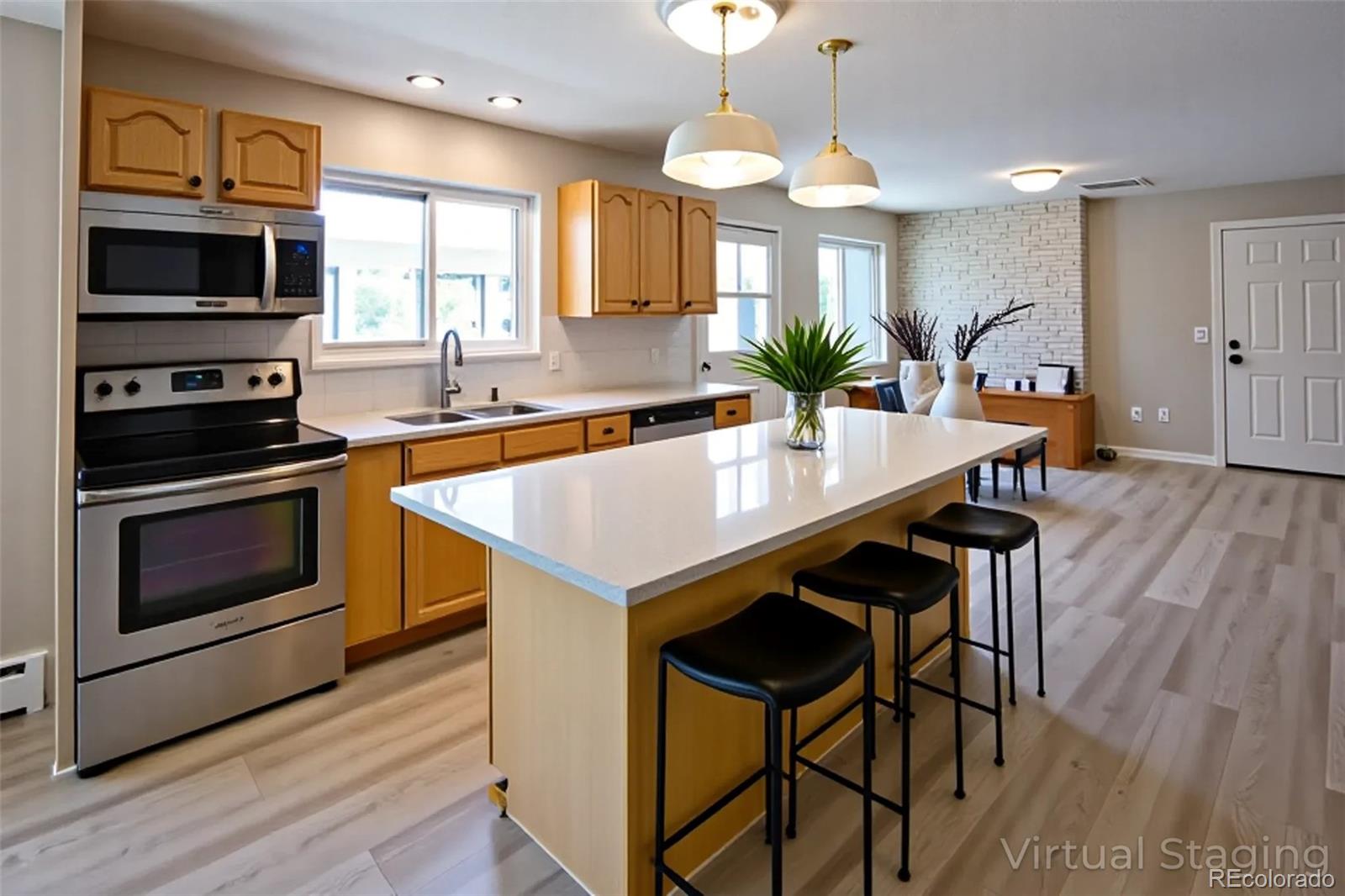MLS Image #3 for 518  quentin street,aurora, Colorado