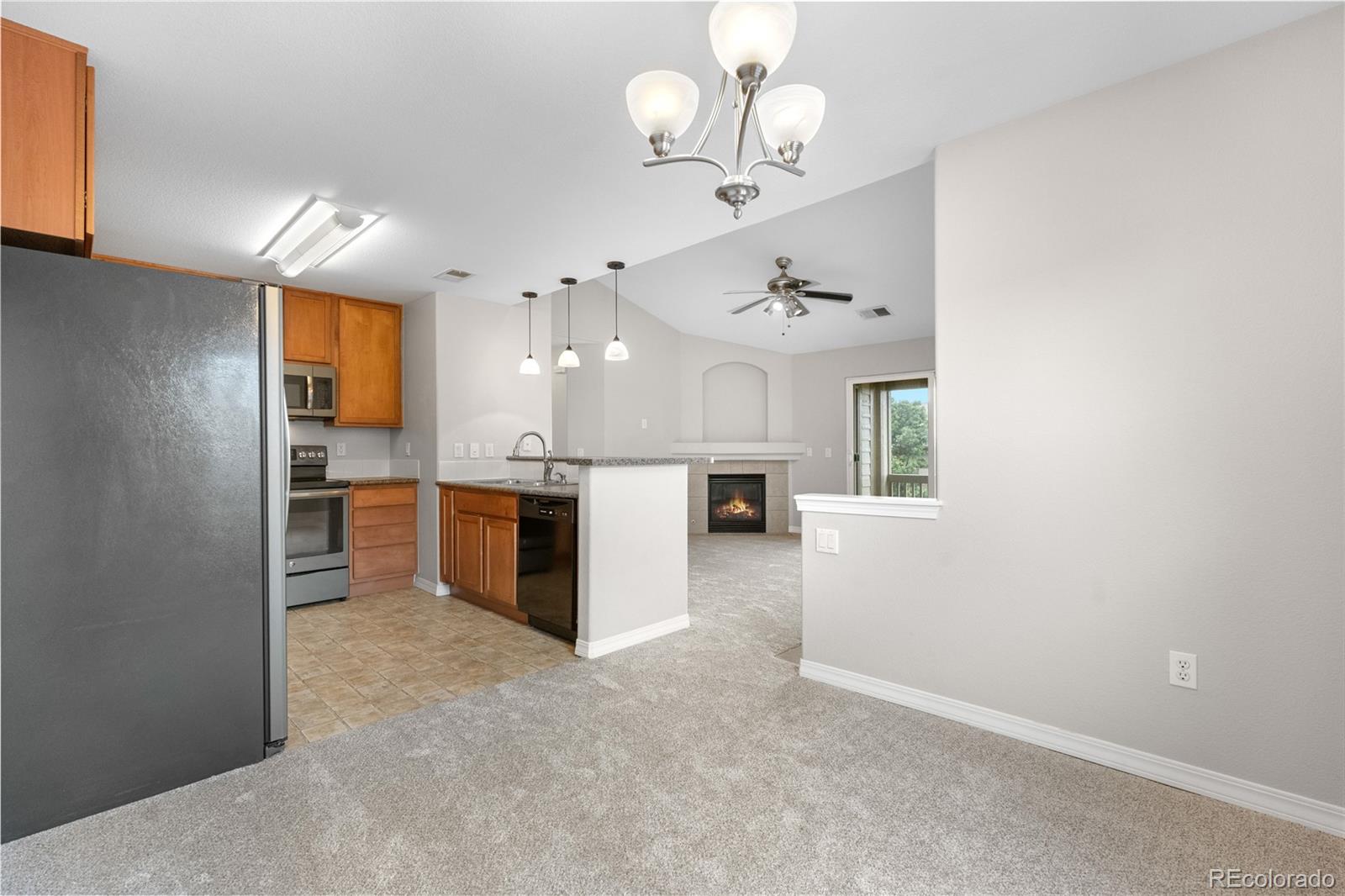 MLS Image #10 for 23400 e 5th drive,aurora, Colorado