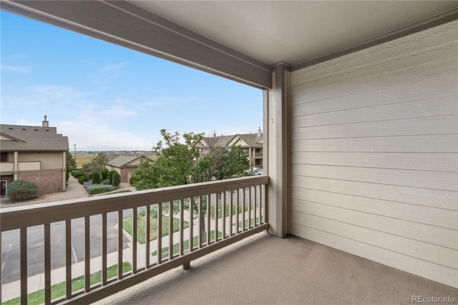 MLS Image #8 for 23400 e 5th drive,aurora, Colorado