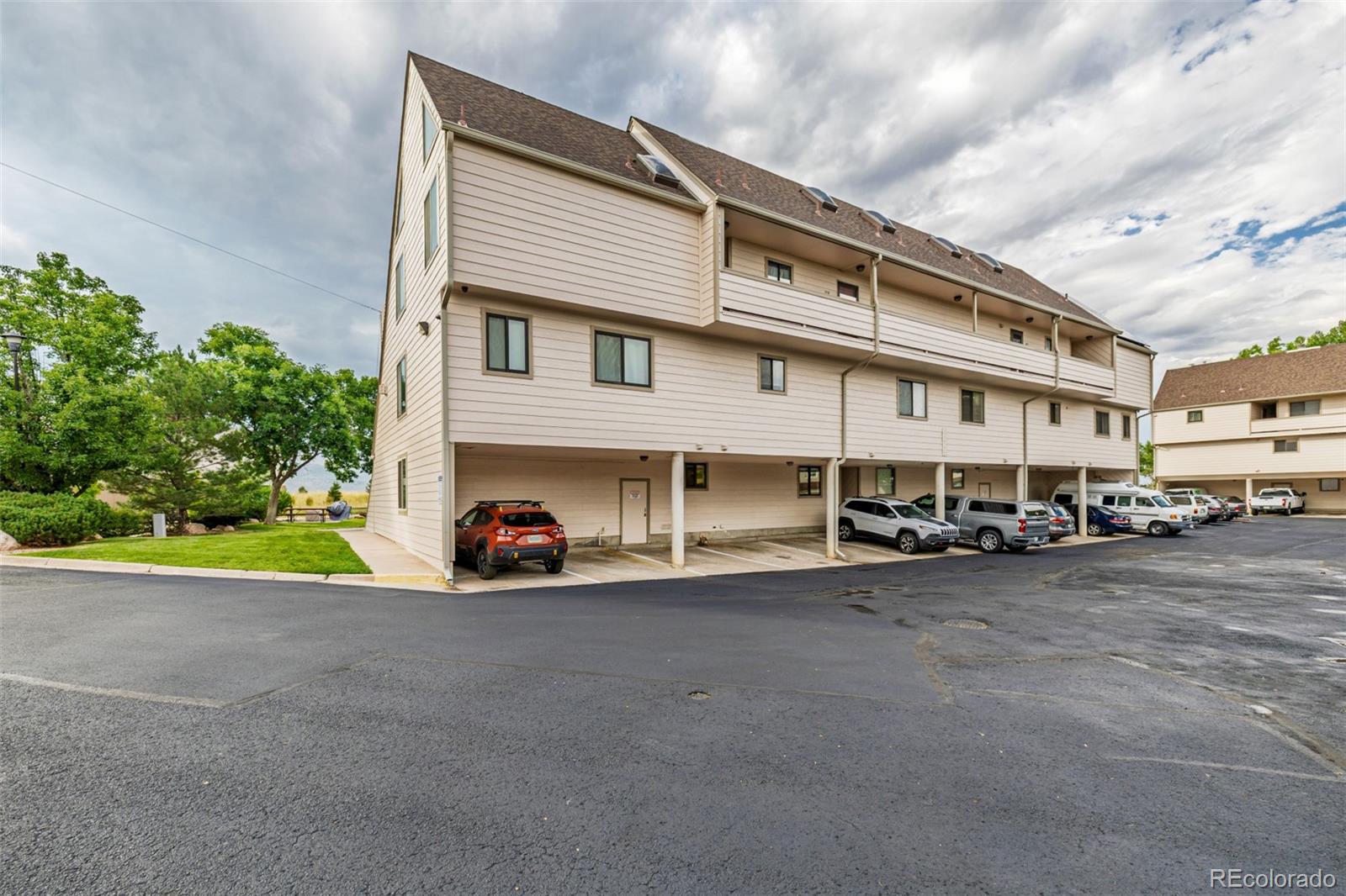MLS Image #29 for 4226 s eldridge street,morrison, Colorado
