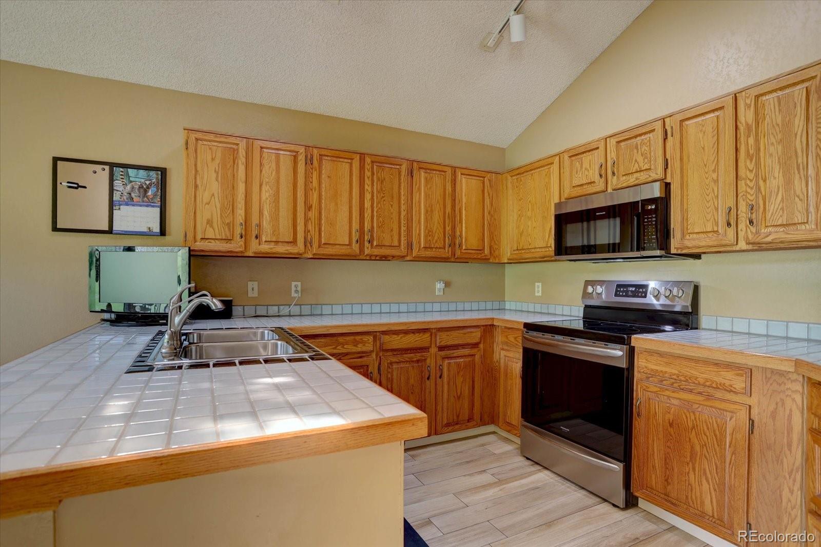 MLS Image #7 for 2910  masters club circle,castle rock, Colorado