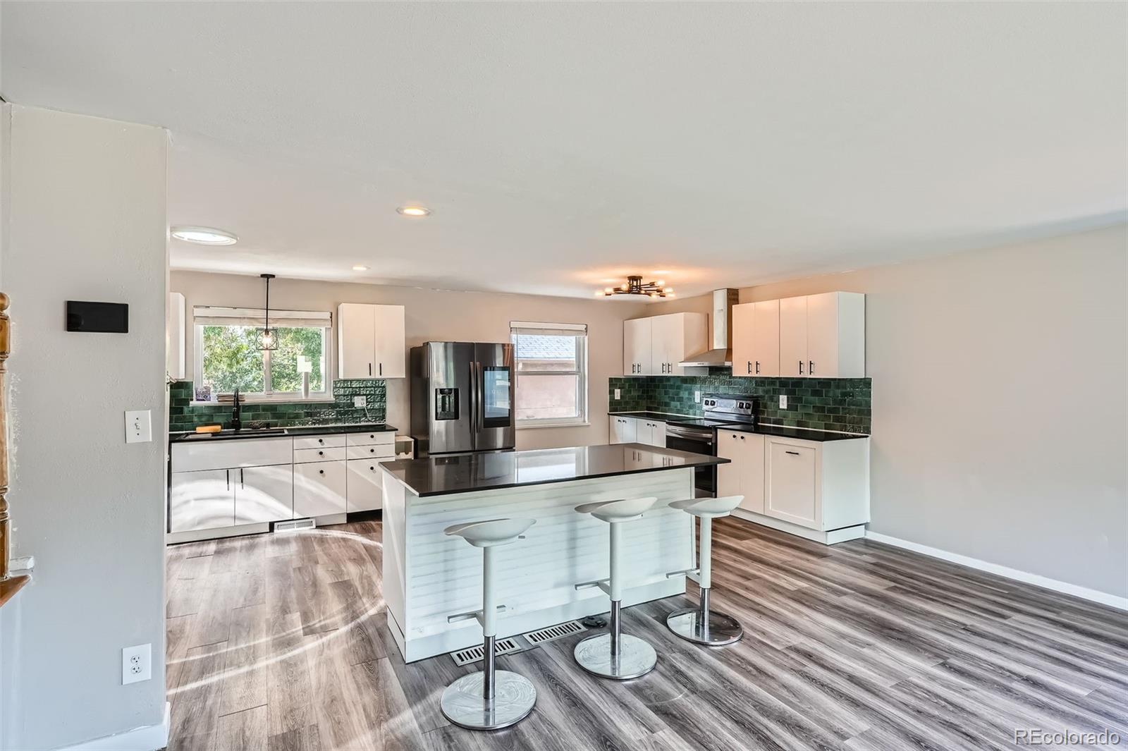 MLS Image #6 for 365  titan street,aurora, Colorado