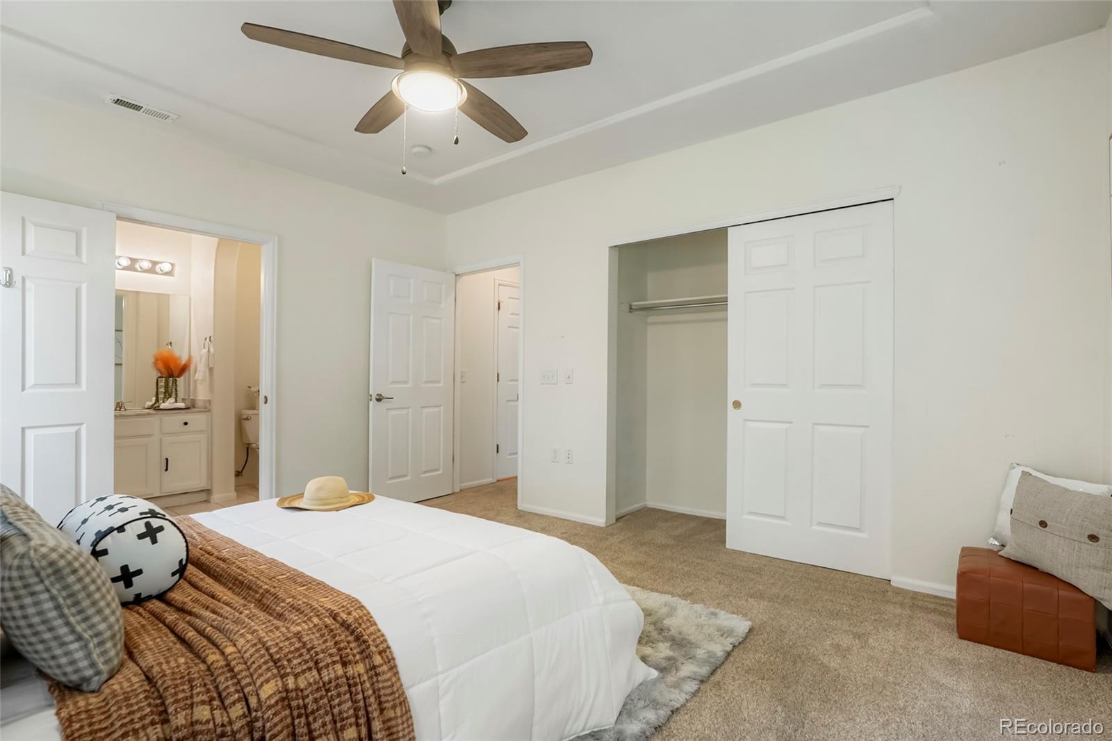 MLS Image #19 for 2448  syracuse street,denver, Colorado