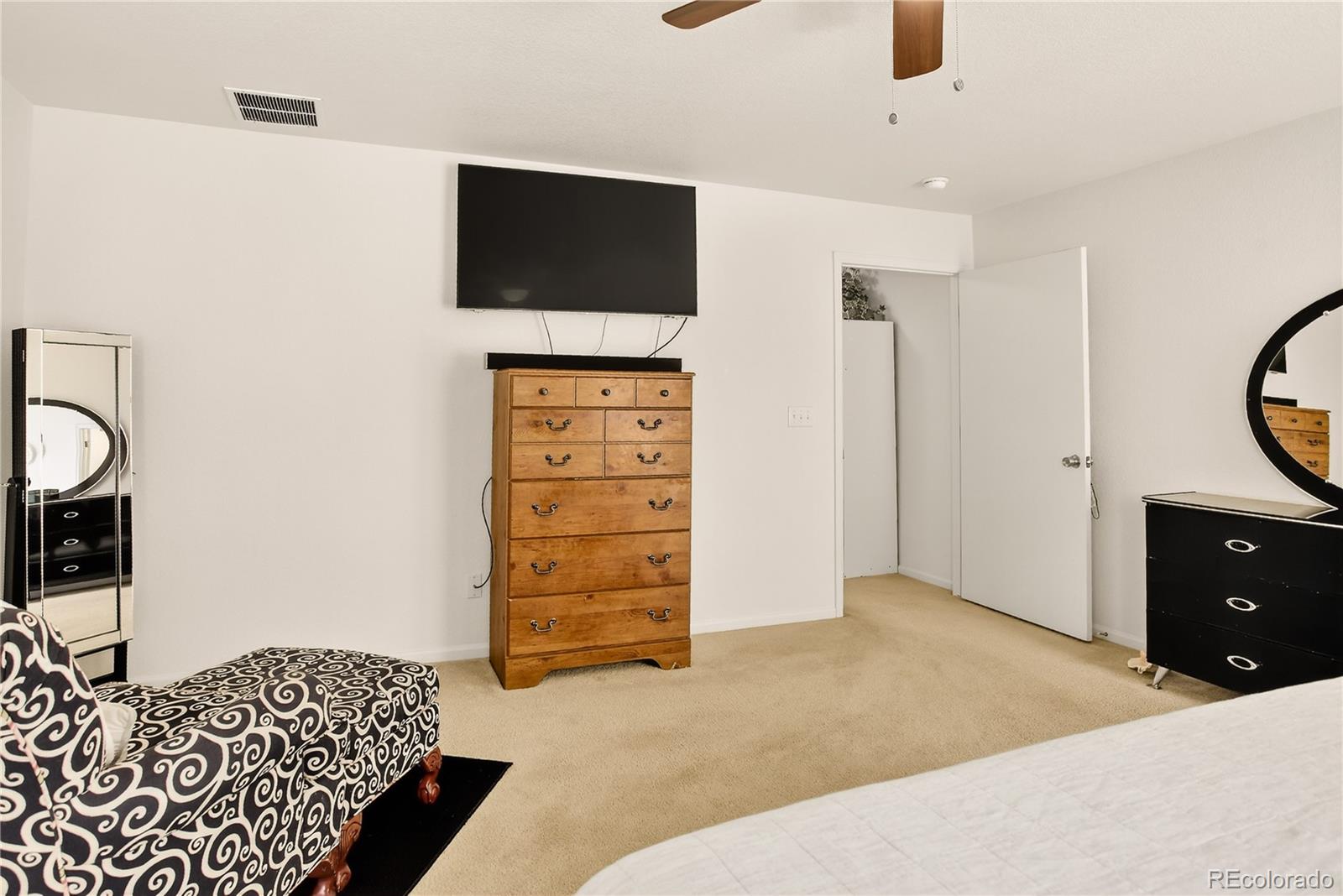MLS Image #19 for 5564  gibraltar street,denver, Colorado