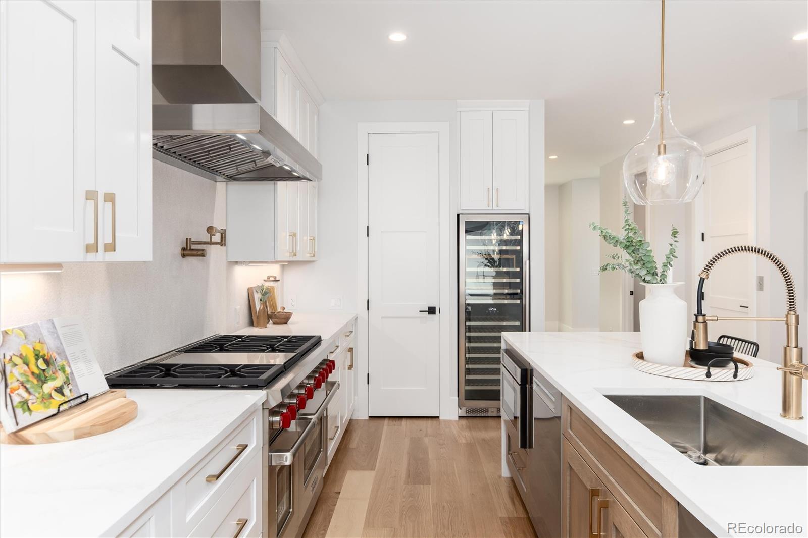 MLS Image #10 for 334  jackson street,denver, Colorado