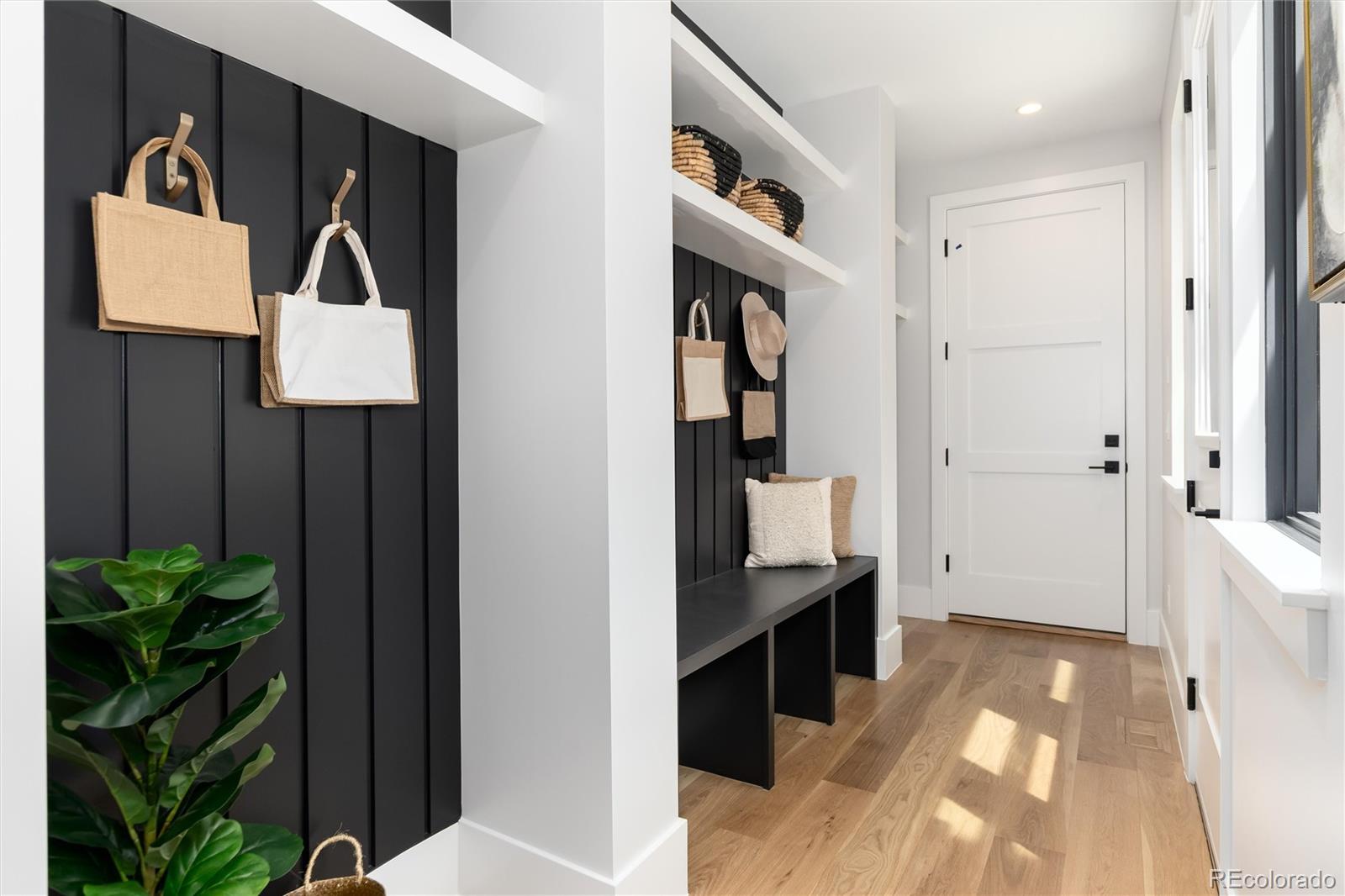 MLS Image #19 for 334  jackson street,denver, Colorado