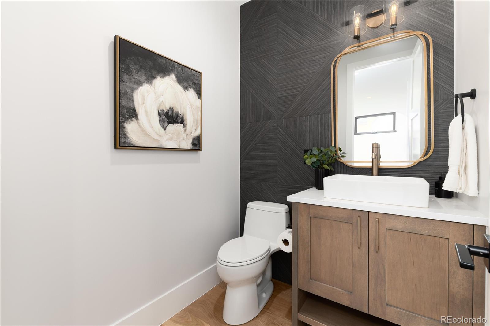 MLS Image #21 for 334  jackson street,denver, Colorado