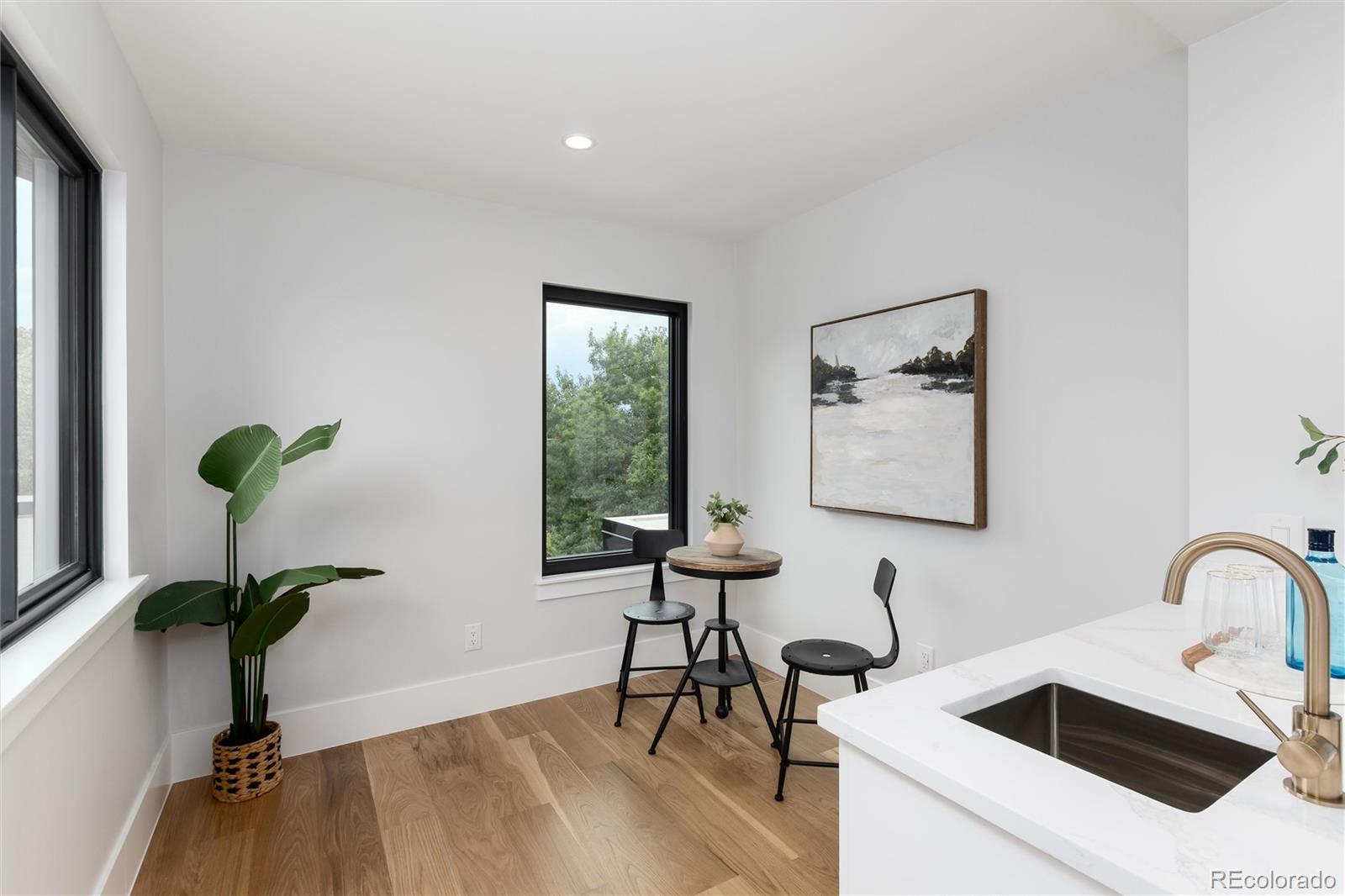 MLS Image #34 for 334  jackson street,denver, Colorado