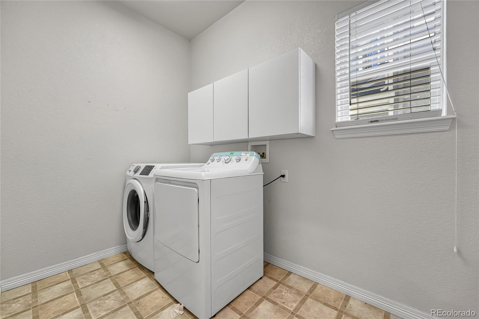MLS Image #17 for 6473 s telluride street,aurora, Colorado